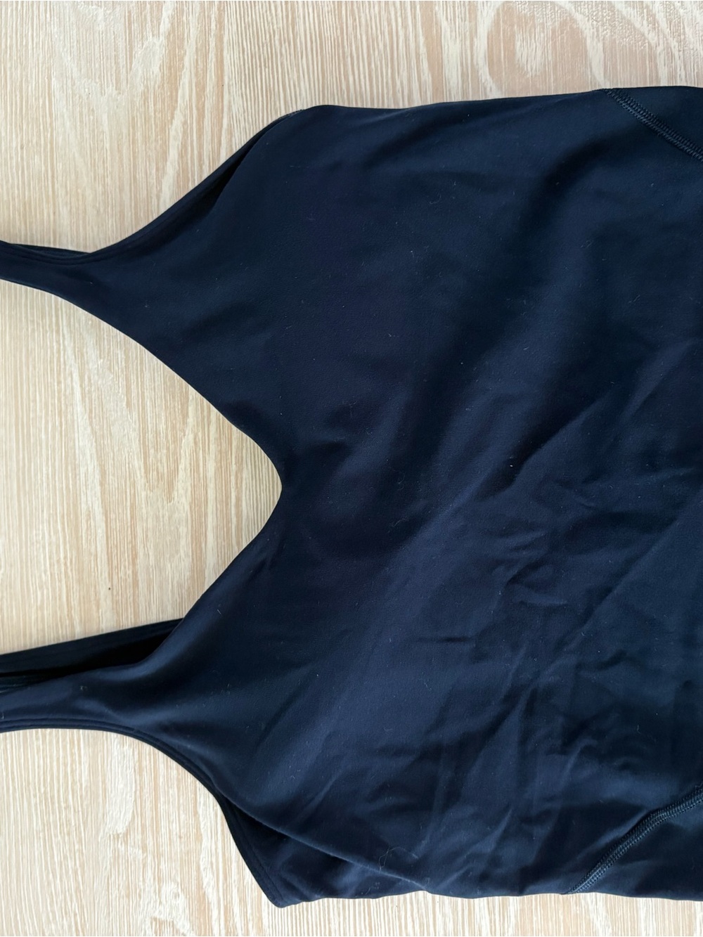Lululemon navy workout crop